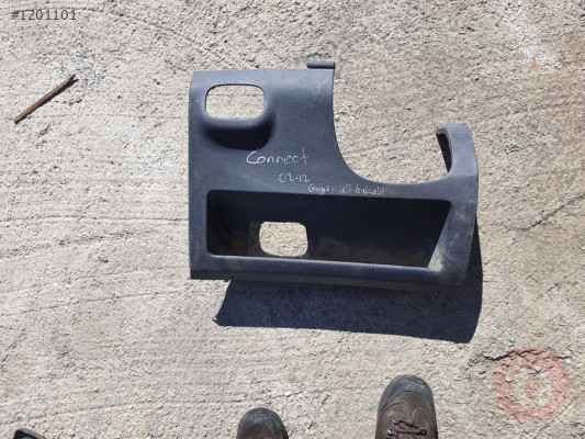 FORD CONNECT GÖGÜS ALT BAKALİT