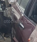 2006 NİSSAN ALMERA ÇIKMA SAĞ TAKIM KAPI KOLU MEVCUTTUR.