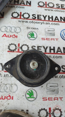 1H0199262B vw polo classic caddy 2003 arka sağ motor kulağı