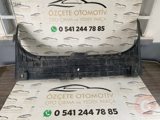 PEUGEOT 407 ARKA BAGAJ KAPLAMA PLASTİĞİ ORJİNAL ÇIKMA