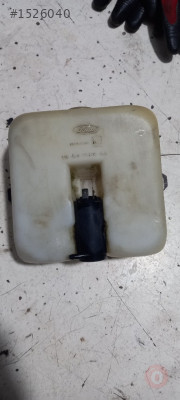 Ford Taunus silecek suyu bidonu