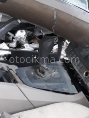 2001 VOLVO S80 KOMPLE ÇIKMA VİTES TOPUZU.