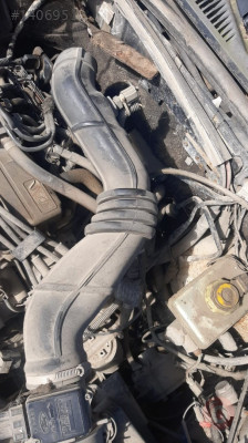 1997 model ford escort çıkma hava filtre borusu