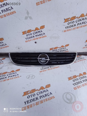 Opel Zafira Ön Tampon Panjuru 2000-2005