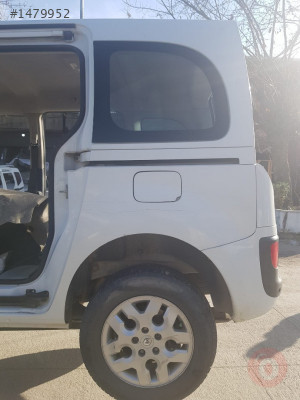 Renault Kango Sol Arka Çamurluk Hatasız Orjinal Çıkma