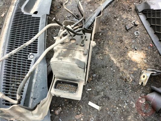 2000 Ford Mondeo ABS beyni