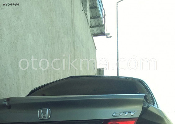 ORİJİNAL 2006 HONDA CİTY ARKA CAM.
