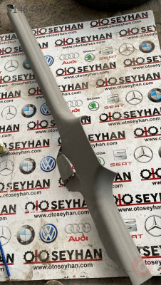 8P4853906 audi a3 sportback 2008 sağ marşbiyel iç kaplaması