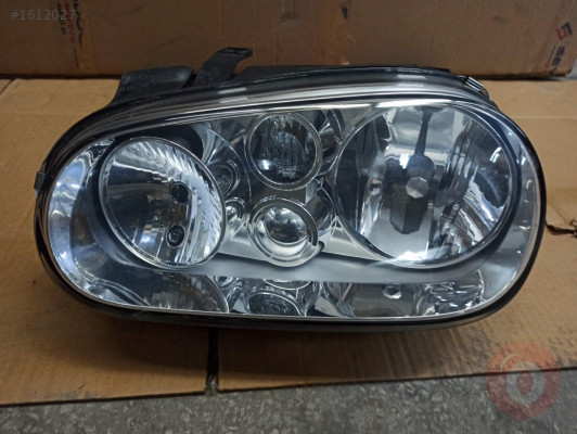 1J1941017B GOLF 4 HELLA MARKA FAR