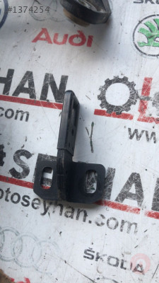 51247149629 bmw x5 e70 bagaj kilit karşılığı