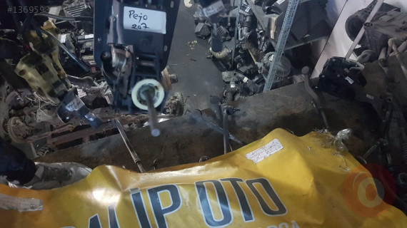 Peugeot 207 Vites Mekanizması Hatasız Orjinal Çıkma