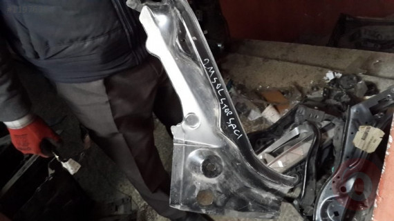 211 E SERİSİ SOL STOP SACI MERCEDES ORJİNAL ÇIKMA PARÇA