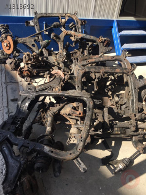 OPEL CORSA 1.4 1.2 BENZİNLİ MOTOR TRAVERSİ