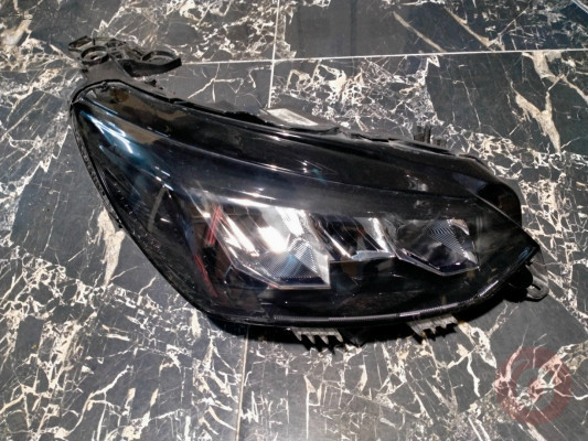 PEUGEOT 2008 ÖN SAĞ FAR LETLİ ÇIKMA ORJİNAL