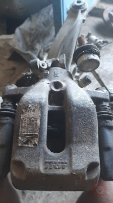 peugeot 407 çıkma sağ arka fren kaliper
