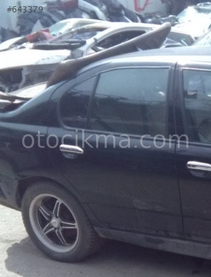 2000 NİSSAN PRİMERA 1.8 HATASIZ SAĞ ARKA KAPI.