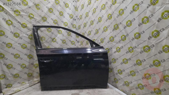 SKODA SUPERB 2015 2022 SAĞ ÖN KAPI 3V0831052