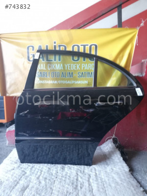 Mercedes W211 Sol arka kapı hatasız orjinal çıkma
