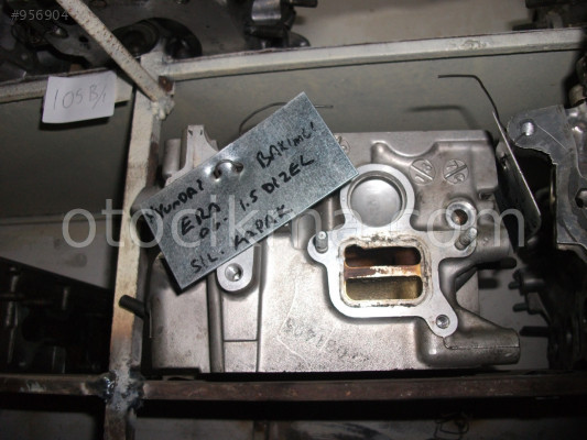 SİLİNDİR KAPAK HYUNDAİ ACCENT ERA 06-1.5 DİZEL
