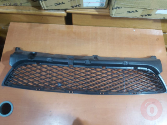 MAZDA 3 2004 - 2006 SEDAN TAMPON ORTA IZGARA