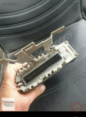 032906030P polo 1.6 motor 1998-2002 model motor beyni