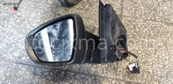 Peugeot  308 sağ  ayna