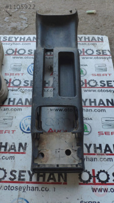 1J0863323K 1J0863323G volkswagen bora golf 4 orta konsol