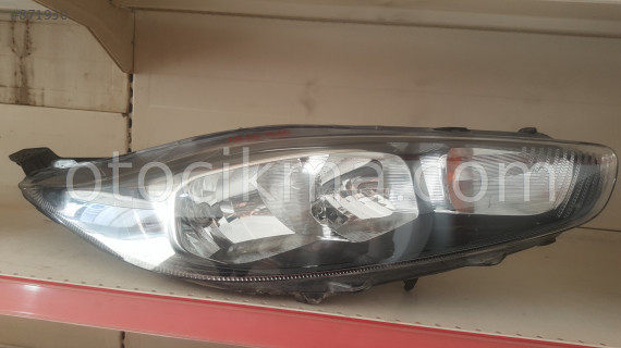 Ford fiesta ön sağ far