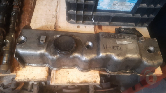 hyundai h100 çıkma külbütör üst kapak