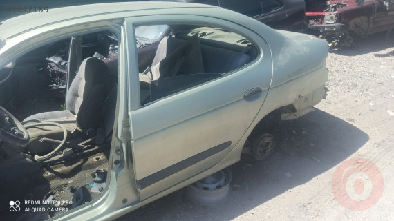 Megane 1 sol arka kapı