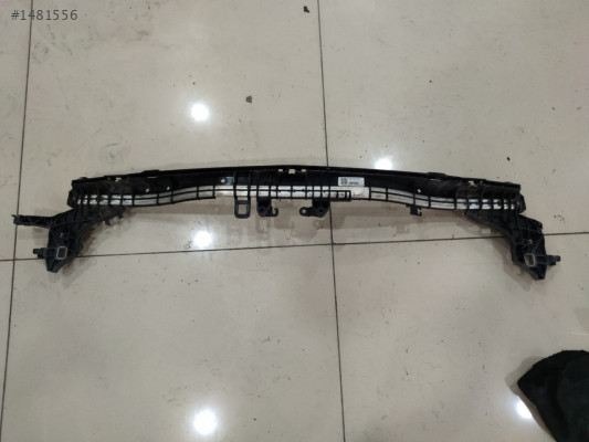 Mercedes E Serisi W213 Ön Paneli Üst A2136201701
