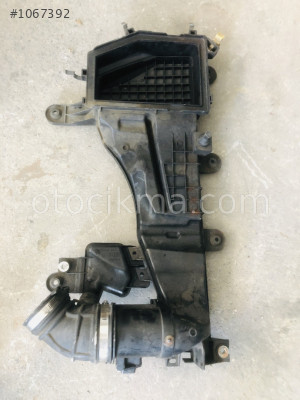 İNFİNİTİ FX30 HAVA FİLİTRE KUTUSU