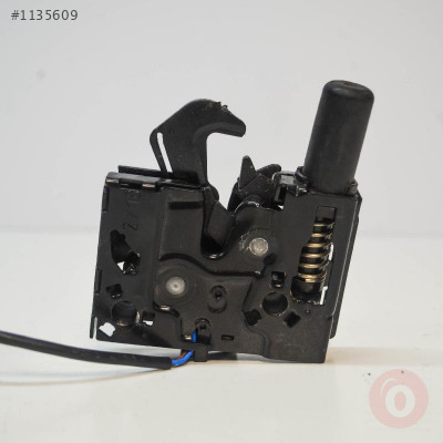 AUDİ A4 16-19 KAPUT KİLİDİ ÖN ALT 8W0823509B