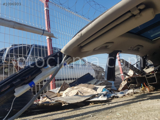 Audi Q7 Sağ Tavan Airbag Hatasız Orjinal Çıkma