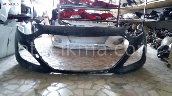 HYUNDAİ İ30 2013 ÖN TAMPON ÇIKMA PARÇA