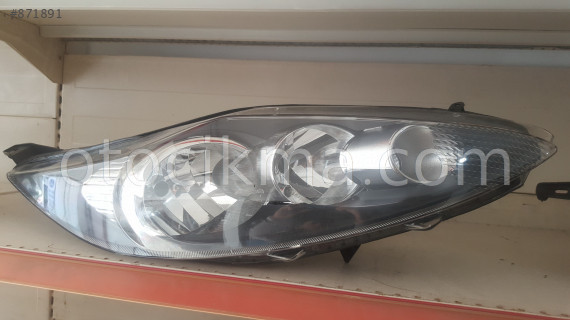 Ford fiesta ön sağ far