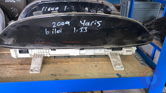 Toyota Yaris kilometre gösterge saati