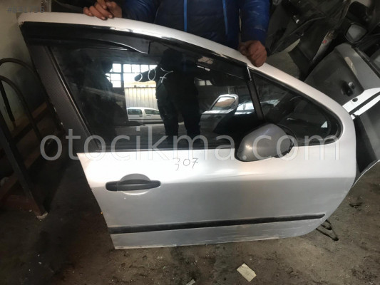 PEUGEOT 307 SAĞ ÖN KAPI GÜÇMANLAR OTO