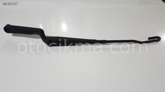 AUDİ  A6 1995-1997 SOL DIŞ SİLECEK KOLU SIFIR