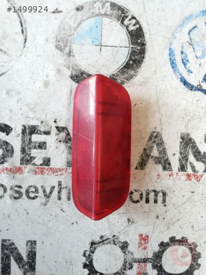 1K0947419 vw golf 5 jetta sol arka kapı reflektörü
