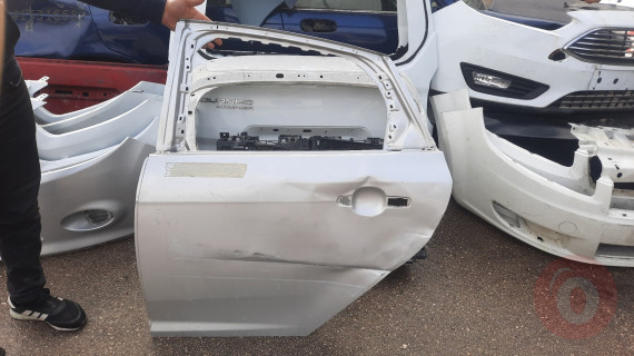 2011 2019 focus sol arka kapi