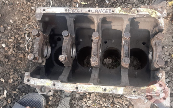 mitsubishi lancer 1.5 çıkma boş blok