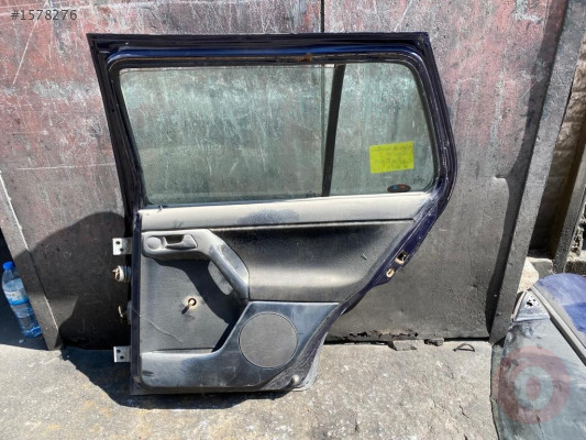 VOLKSWAGEN GOLF 3 SAĞ ARKA KAPI DÖŞEMESİ 1992-1998 MODEL