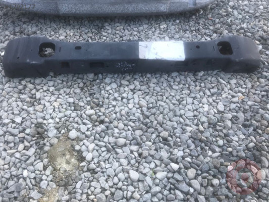 Jeep cheroke tampon demiri