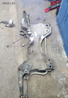 2000 model peugeot 206 gti çıkma motor traversi