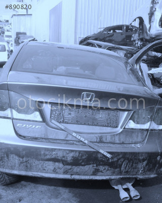 2011 HONDA CİVİC ÇIKMA BAGAJ CAMI.