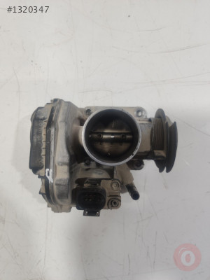 Volkswagen Polo hb gaz kelebeği ( 96 - 01 75 lık )