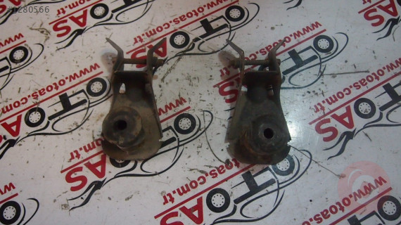 Opel Meriva Tampon Braketi - 13286341