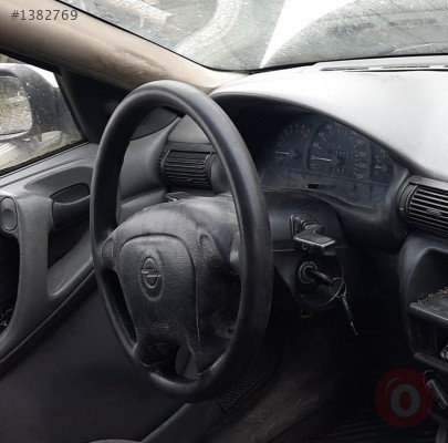1998 opel astra f station 1.4 8v çıkma direksiyon gövde