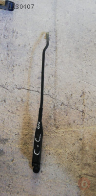 opel corsa c çıkma silecek kolu.